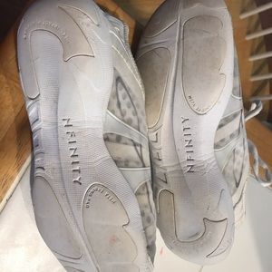 Nfinity Vengeance cheer shoes